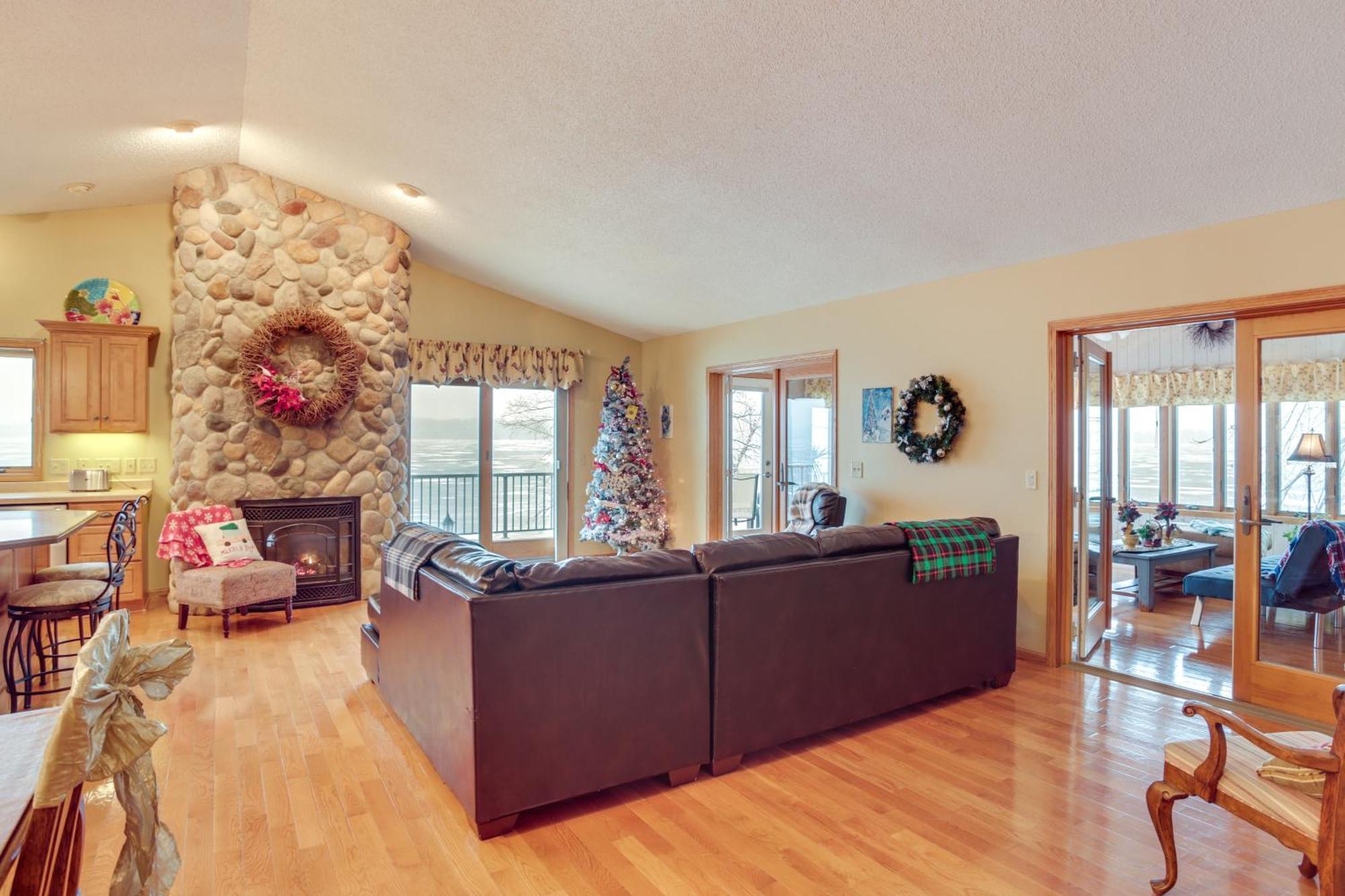 Home With Hot Tub And Dock On Howard Lake! Cokato Exterior photo